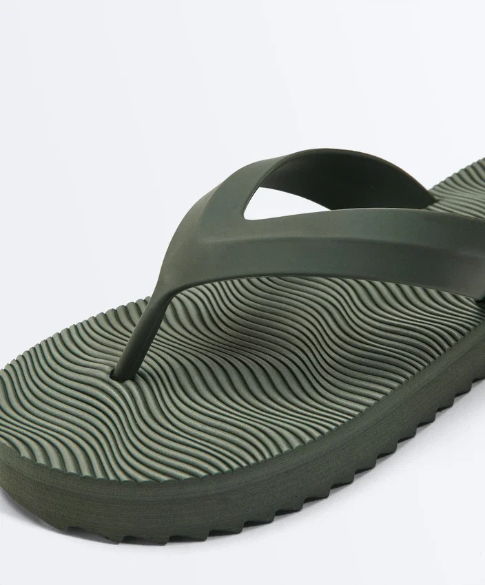 Textured Platform Beach Sandals Textured Platform Beach Sandals