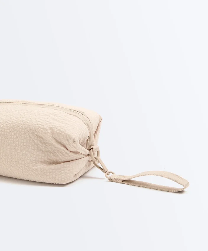 Textured Wash Bag Textured Wash Bag