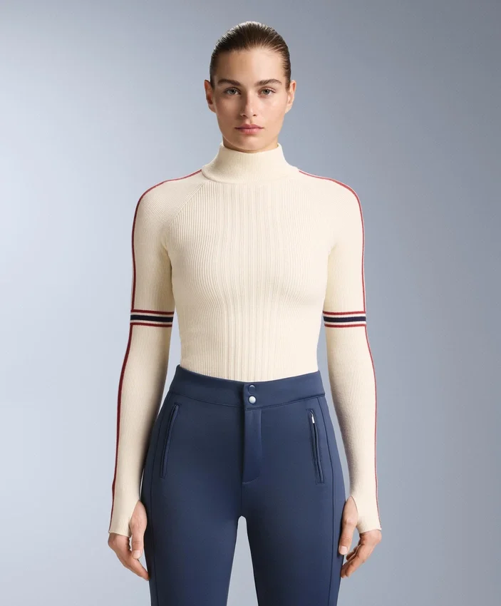 Thermal Base Layer Knit T-Shirt with Contrast Details Thermal Base Layer Knit T-Shirt with Contrast Details