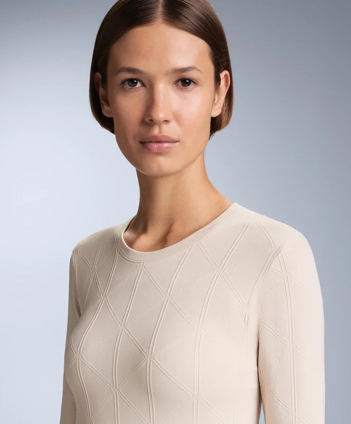 Thermal Seamless Jacquard Base Layer T-Shirt Thermal Seamless Jacquard Base Layer T-Shirt