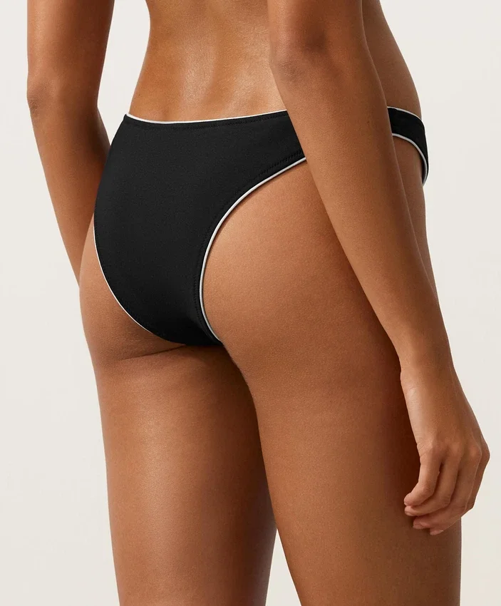 U-Cut Piping Medium-Coverage Bikini Briefs U-Cut Piping Medium-Coverage Bikini Briefs