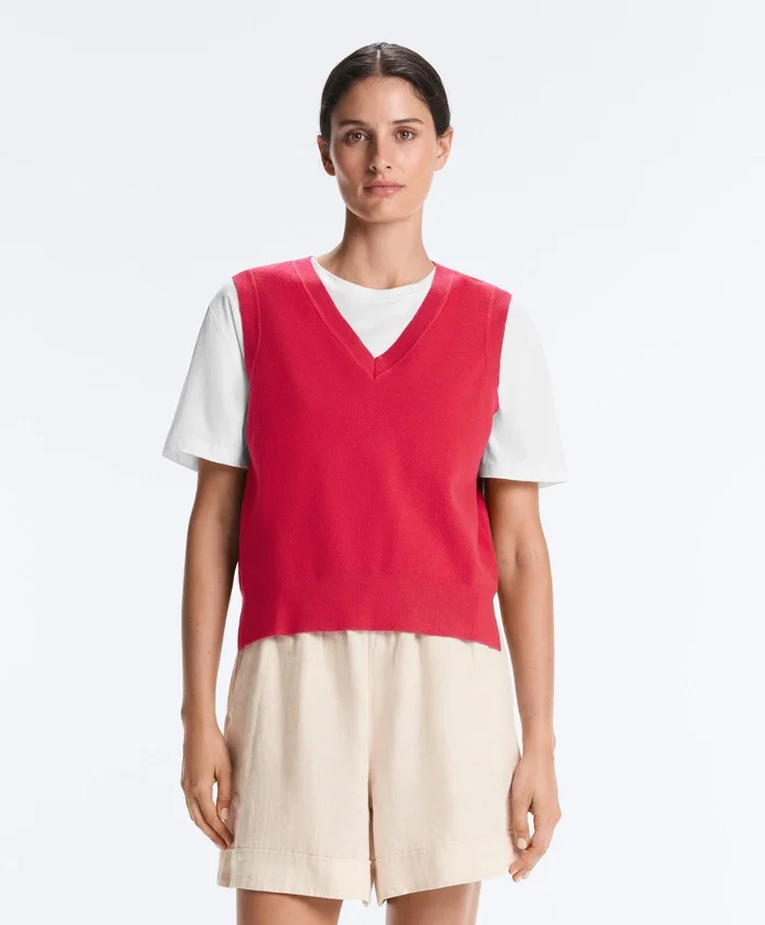 V-Neck Knit Vest V-Neck Knit Vest