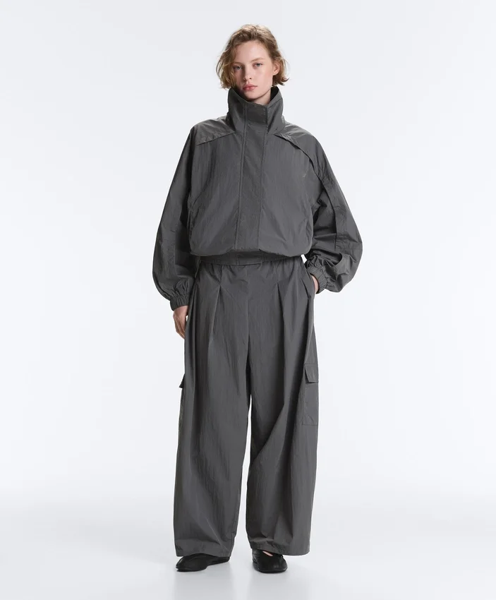 Water-Repellent Nylon Cargo Trousers Water-Repellent Nylon Cargo Trousers