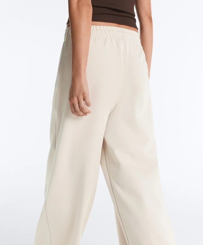 Wide-Leg Piqué Pleat Trousers with Cotton Wide-Leg Piqué Pleat Trousers with Cotton